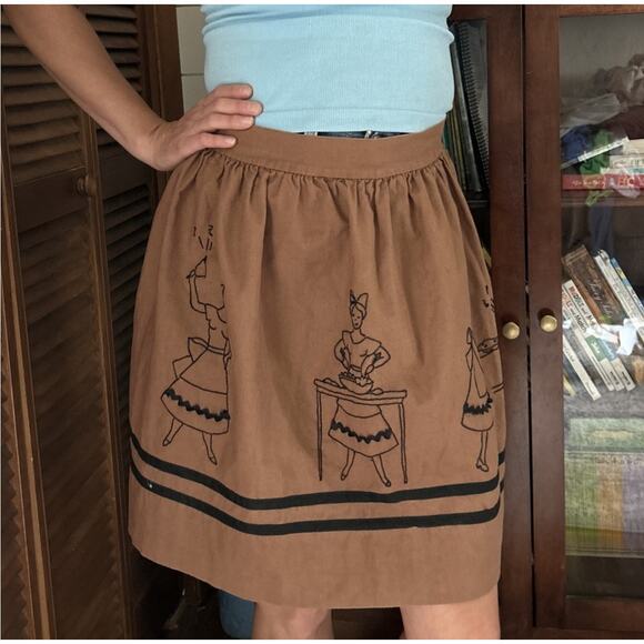 Handmade Accessories - Vtg 50s Look Handmade Embroidered Homemaker Apron Set Cottagecore One Size